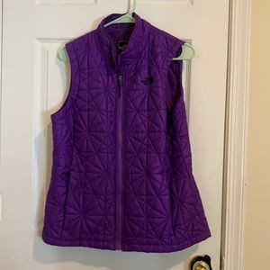 L purple North Face vest